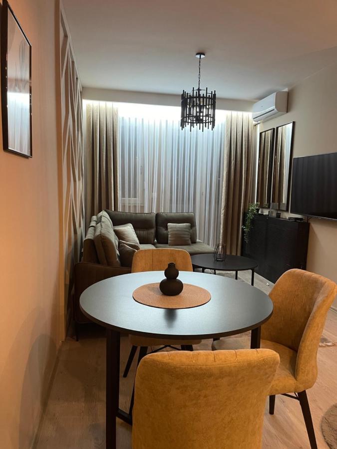 Top Apartment พริสตีนา ภายนอก รูปภาพ