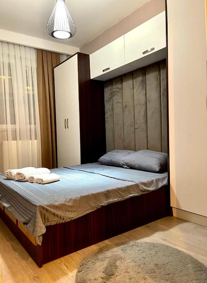 Top Apartment พริสตีนา ภายนอก รูปภาพ